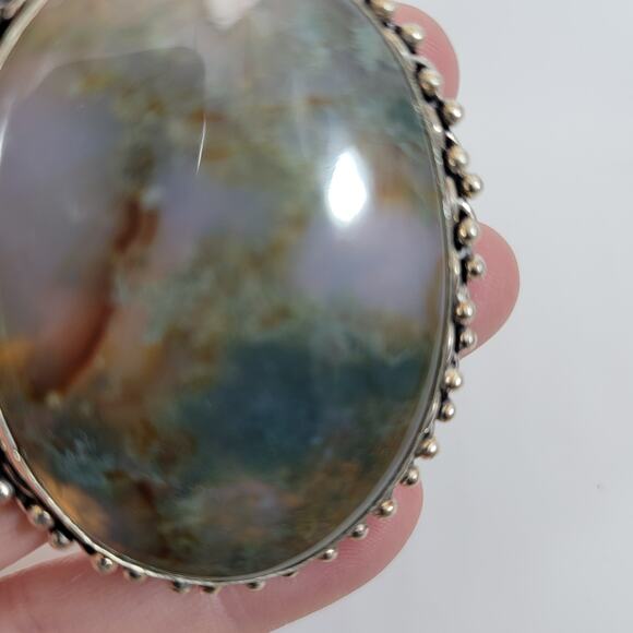 Handmade Sterling Silver Pendant with Moss Agate Oval Cabochon Green Gemstone - Picture 9 of 10